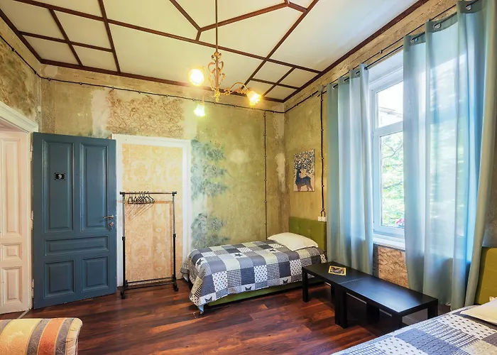 The Bar House Vandrerhjem *