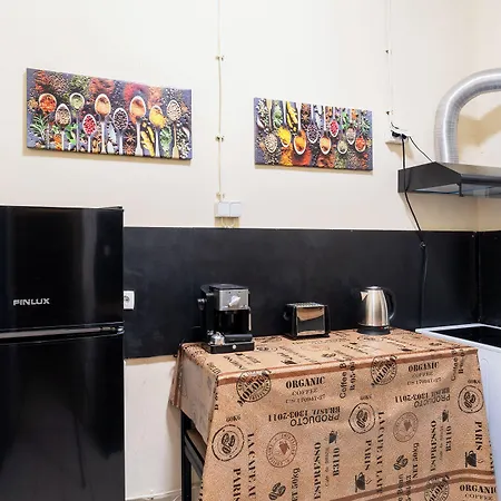 Hostel The Bar House